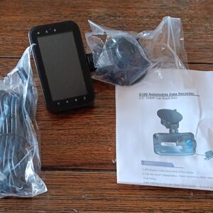 Black Automobile Data Recorder